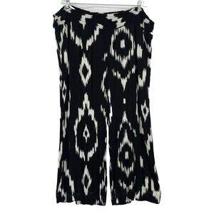 Maurices Plus Size 3X Gauze Cropped Pants Wide Leg Pull On Black White Casual